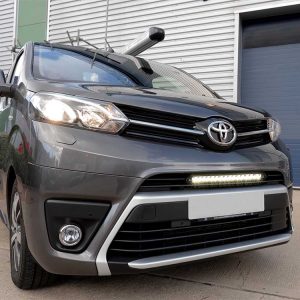 Toyota Proace Kit de montage de pare-chocs (2016-2023) (Linear-18)