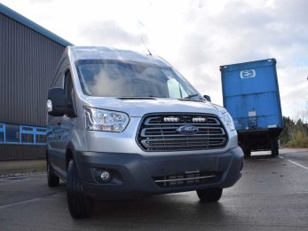 Ford Transit (2015+) Kit de montage sur calandre
