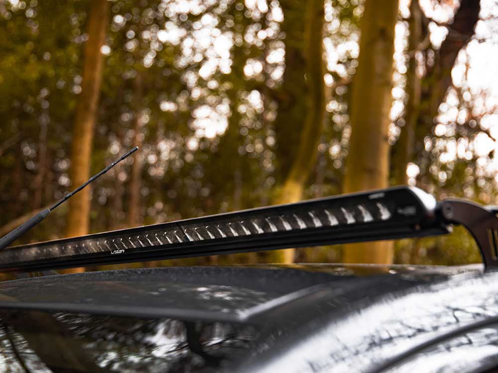 Mitsubishi L200 (2019+) Kit de montage sur le toit (sans barres longitudinales)