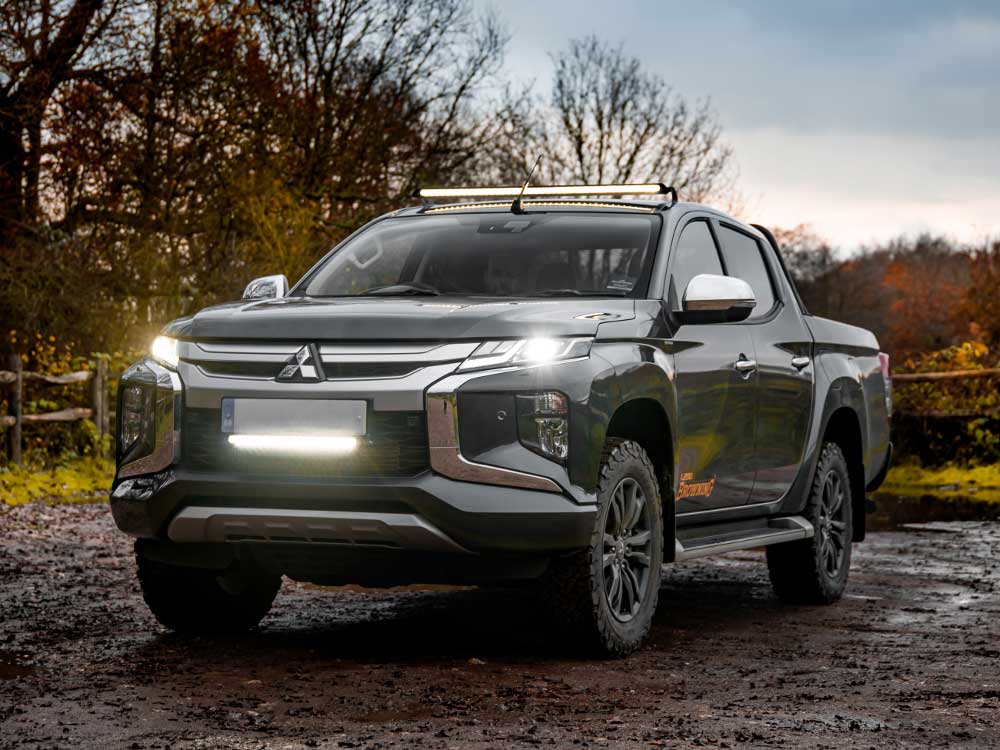 Mitsubishi-L200-Linear-18-4_Web