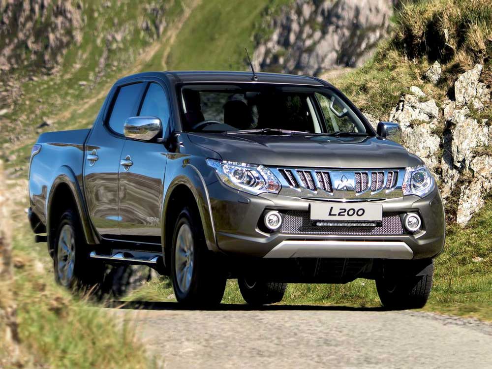 Mitsubishi-L200-Series5-Linear-18_Web