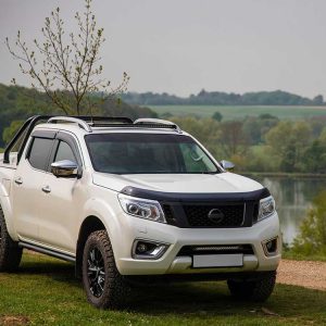 Nissan Navara Kit de montage sur le toit (avec barres longitudinales)