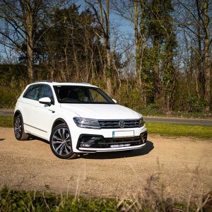 VW Tiguan (2016-2020) Kit de montage de pare-chocs