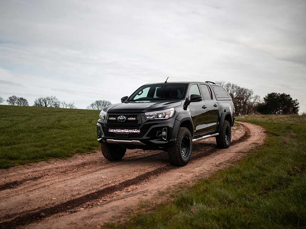 Toyota-Hilux-59-Web