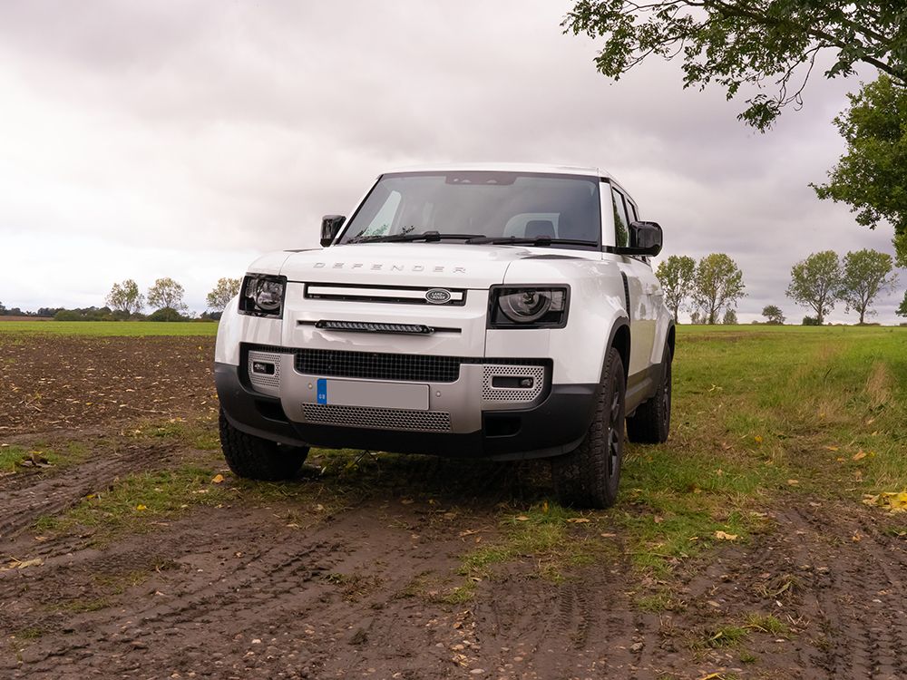 defender_2020_lnr18-02_web