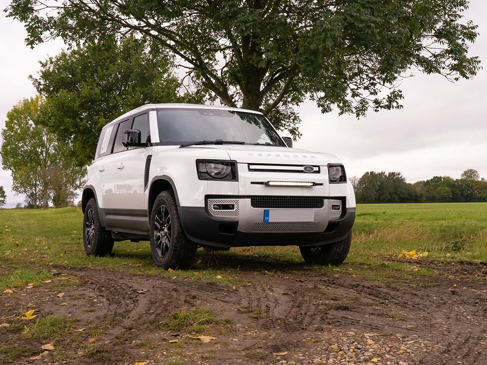 defender_2020_lnr18-15_web (1)