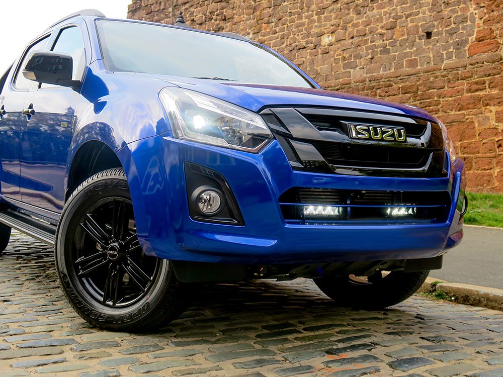 Isuzu Dmax (2017-2020) Kit de montage calandre