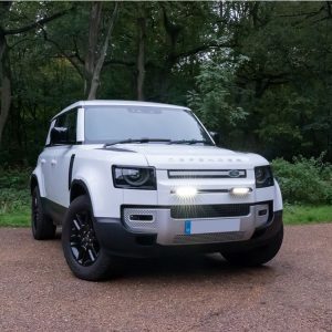 Land Rover Defender (2020+) – Kit de montage (avec Linear 6)