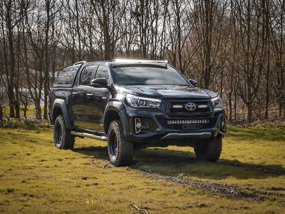 toyota_hilux_linear-42_01