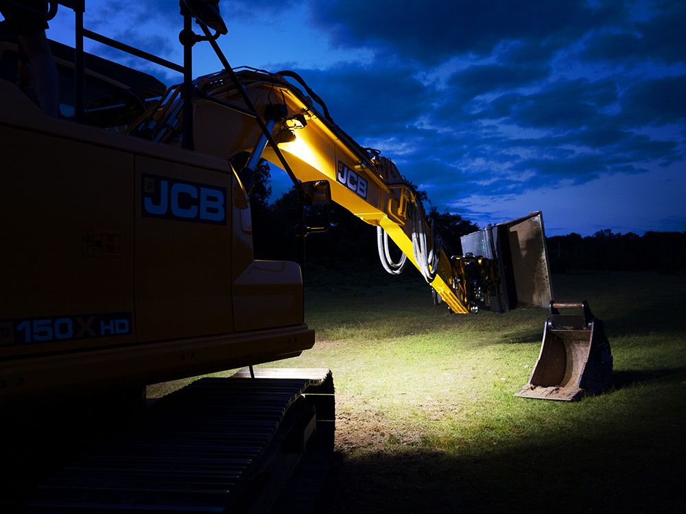 utility_80_hd_-_jcb_4_-_web