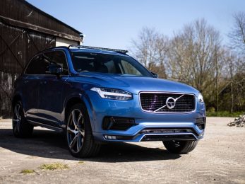 Volvo XC90 Kit de montage sur le toit (avec barres longitudinales)