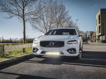 Volvo V90/S90 (2016+) Grille Kit (Linear-18)