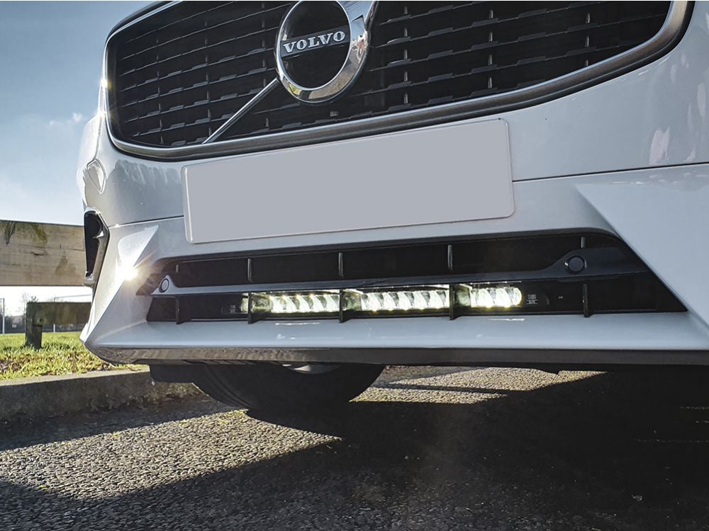 Volvo V90/S90 (2016+) Grille Kit (Linear-18)