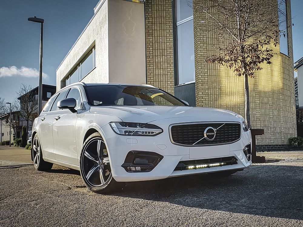 volvo-v90_-_linear-18_-_01_-_web09