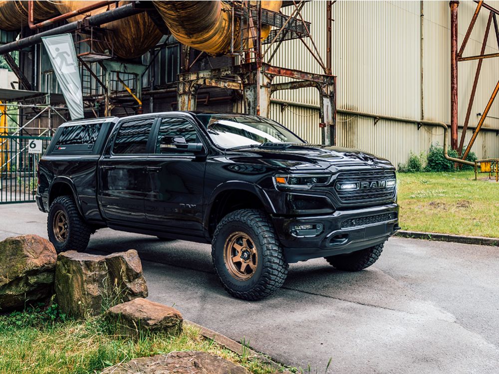 RAM 1500 Limited (2019-2023) Kit de montage de calandre