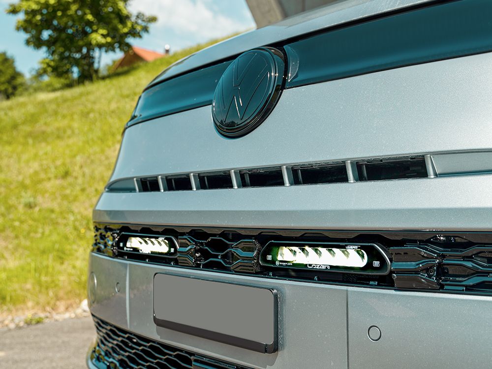 VW T7 MULTIVAN (2022+)- Kit de calandre