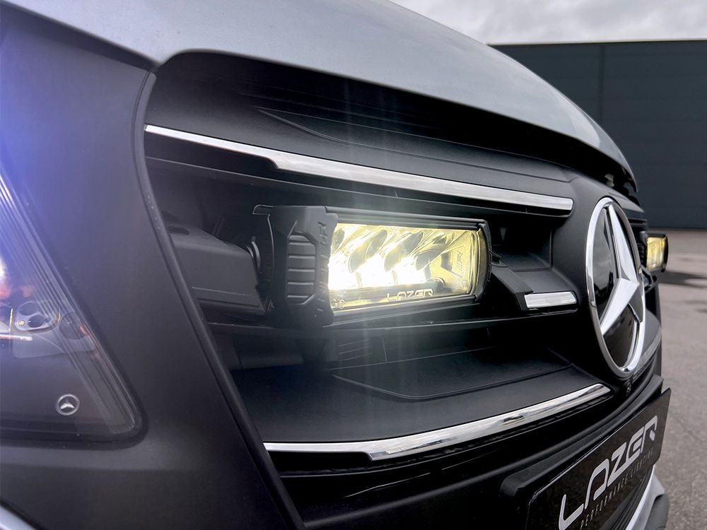 Mercedes Vito (2024+) Kit de montage de calandre