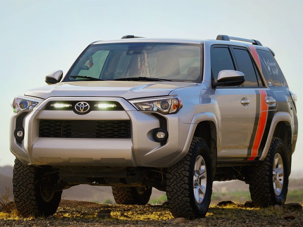 toyota_4runner_grille_kit_linear_-_5_web__1
