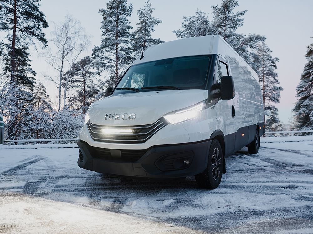Iveco Daily (2024+) Kit de calandre (Linear-18 ou Glide)