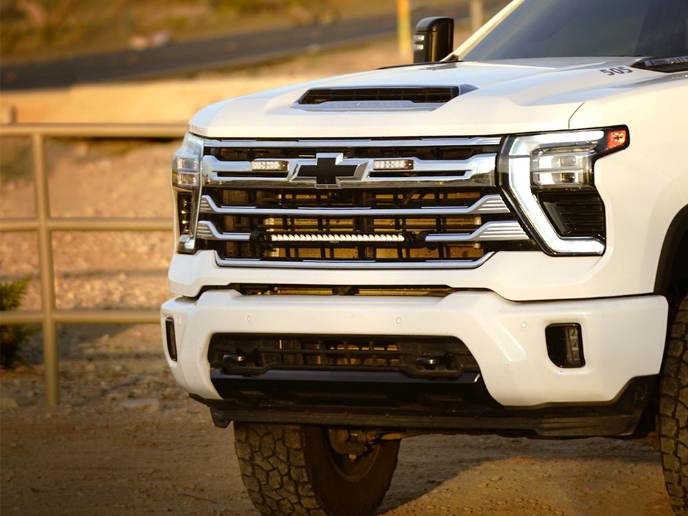 Chevrolet Silverado 2500/3500 High Country (2024+) – Kit de calandre
