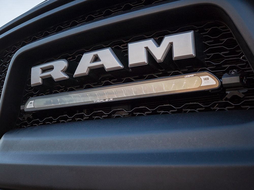RAM REBEL (2019-2024) Kit de calandre