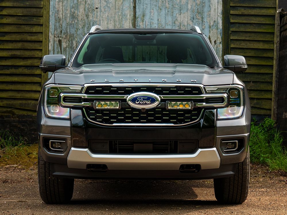 ford_ranger_platinum_grille_kit_install_image_10_web