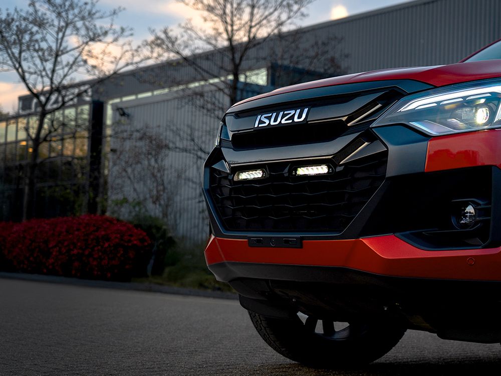 Isuzu D-Max (2025+) Kit de calandre