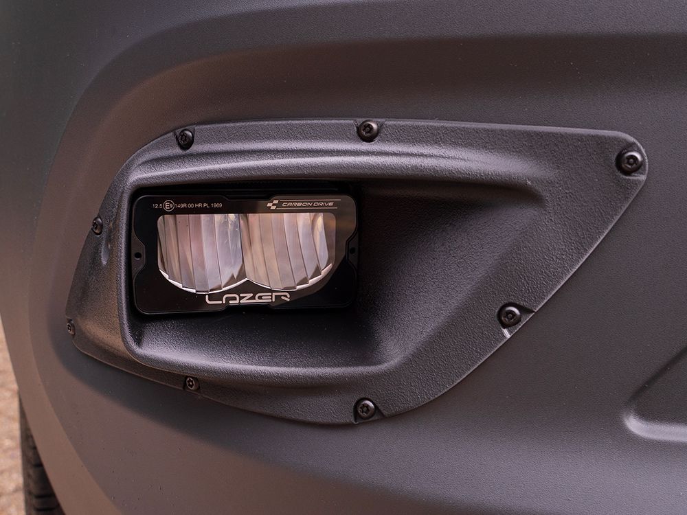 mercedes_sprinter_fog_light_kit_carbon-2_drive_install_image_14_web