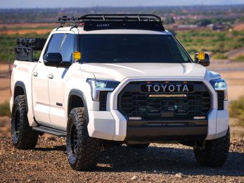 Toyota Tundra TRD PRO (2022+) Kit de Calandre (Linear-18 ou Glide)