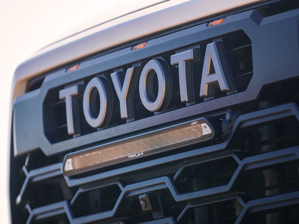Toyota Tundra TRD PRO (2022+) Kit de Calandre (Linear-18 ou Glide)