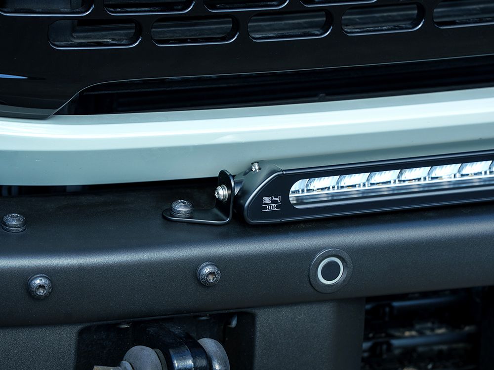 0000s_0002_ford_bronco_bumper_mount_kit_linear-24_08