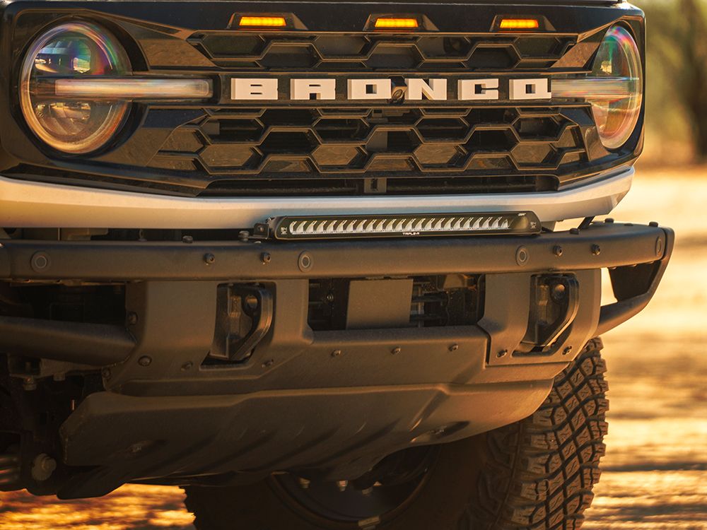 0000s_0006_ford_bronco_bumper_mount_kit_linear-24_04