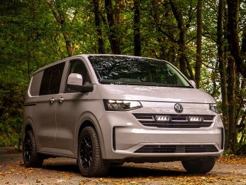VW T7 Transporter (2025+) Kit de calandre - Triple-R 750