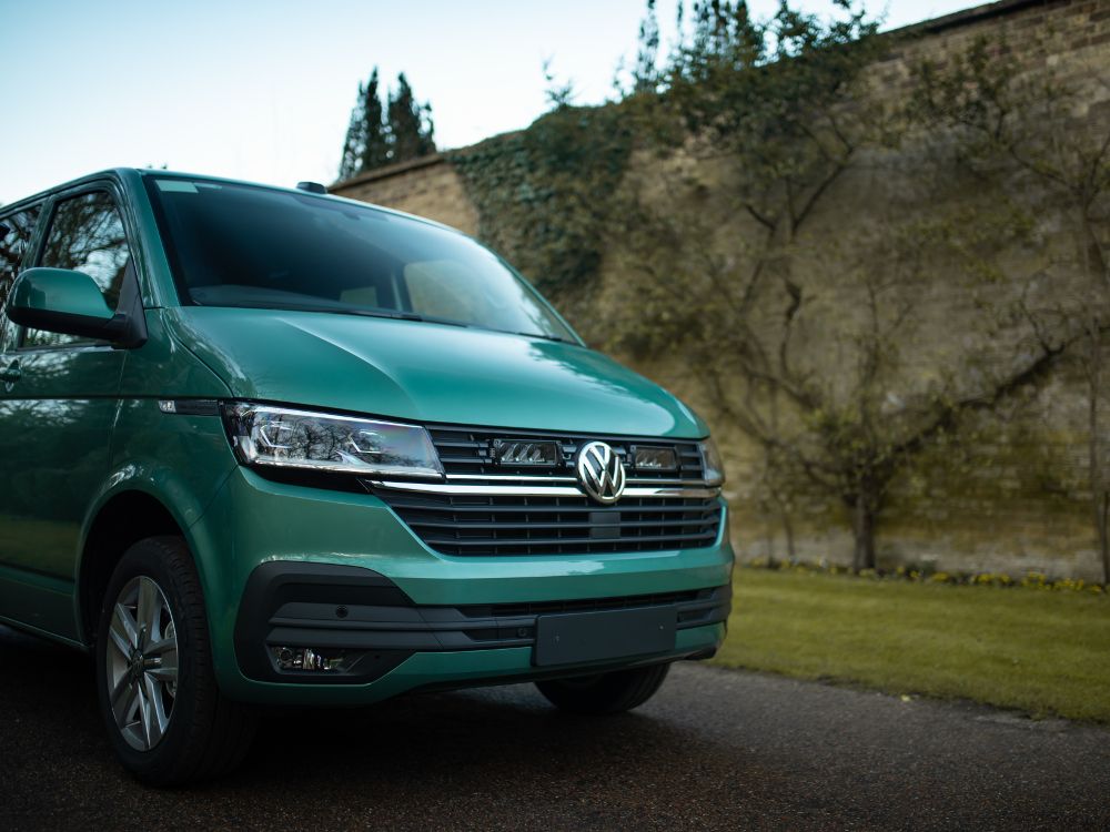 VW T6.1 Kit de calandre pour Triple-R 750