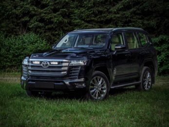 Toyota Land Cruiser 300 Série (2022+) Kit de calandre