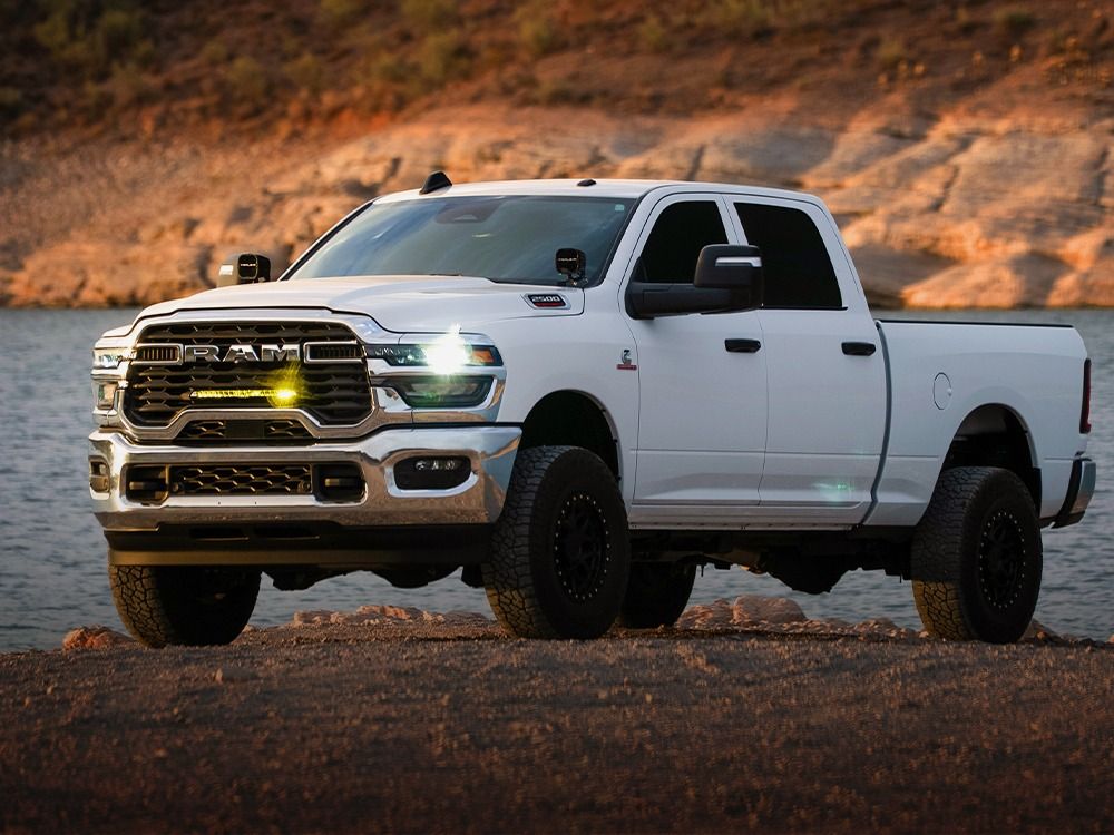 RAM 2500/3500 Big Horn (2025+) Kit de calandre