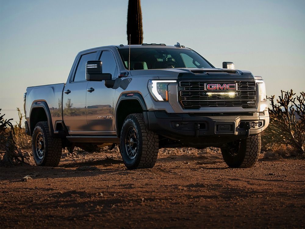 GMC Sierra 2500/3500 HD AT4 (2025+) Kit de calandre